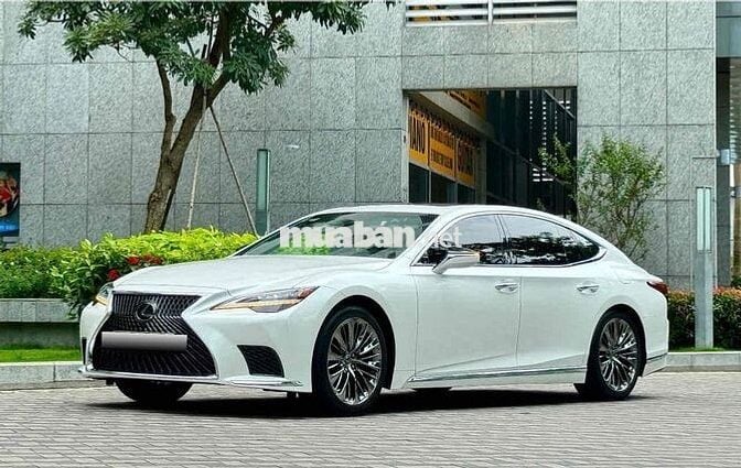 Cần Bán chiếc Lexus LS500 sx2023 like new