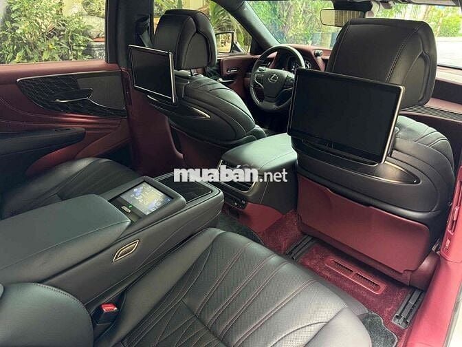 Cần Bán chiếc Lexus LS500 sx2023 like new