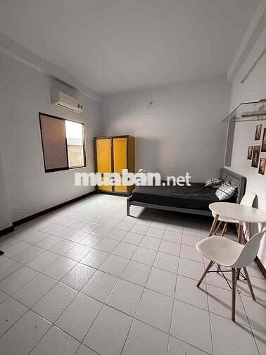 Căn hộ dịch vụ 80m2, 13PN, 12WC Mặt tiền xe hơi hẻm Nguyễn Gia Trí