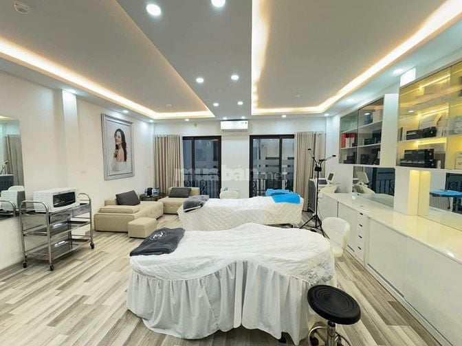 Bán nhà Q.Cầu Giấy. 65m2, 6 tầng thang máy, ô tô ra vào, ở luôn