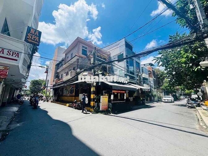 Căn hộ dịch vụ 80m2, 13PN, 12WC Mặt tiền xe hơi hẻm Nguyễn Gia Trí