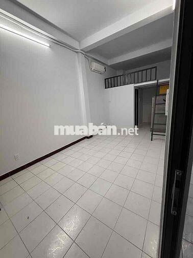 Căn hộ dịch vụ 80m2, 13PN, 12WC Mặt tiền xe hơi hẻm Nguyễn Gia Trí