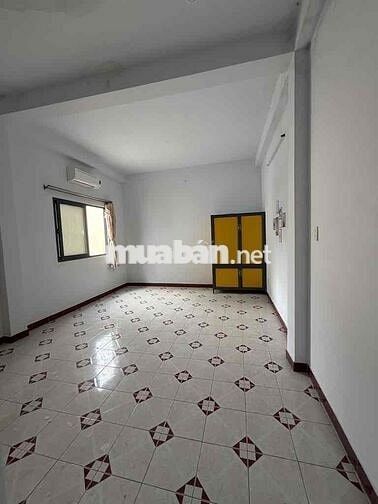 Căn hộ dịch vụ 80m2, 13PN, 12WC Mặt tiền xe hơi hẻm Nguyễn Gia Trí