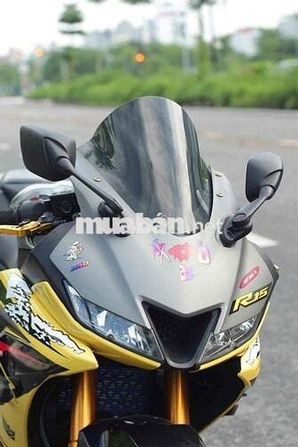 bán R15 V3- date 2020, xe đẹp keng, góp 0đ nhận xe