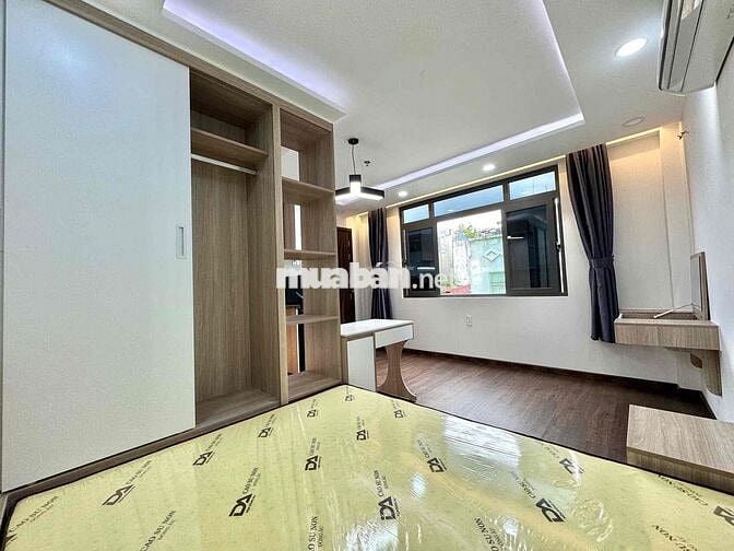 STUDIO THIẾT KẾ GỖ NGAY SAU ĐH VĂN LANG CS3