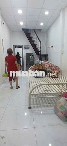 Cho thuê nhà nguyên căn.Đường Nguyên Hồng.Phường 11.Quận Bình Thạnh.