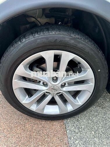 Nissan Juke 2014 - 140000 km