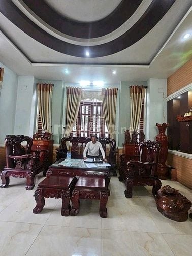 BÁN GẤP BIỆT 3 TẦNG TRẦN VĂN GIÀU .BÌNH LỢI .BÌNH CHÁNH