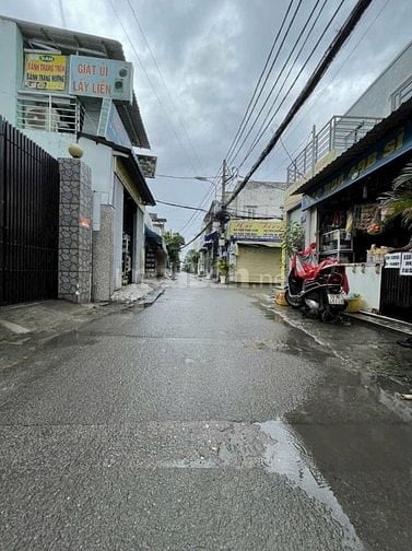 Bán nhà mặt tiền tiện kinh doanh mua bán đang có thu nhập thuê