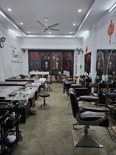 TÔI CC BÁN NHÀ PHÂN LÔ, KINHDOANH ĐỈNH NGAY GẦN METTRO HÀ ĐÔNG
