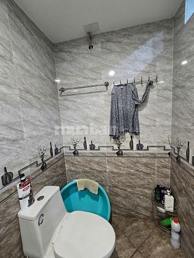 TÔI CC BÁN NHÀ PHÂN LÔ, KINHDOANH ĐỈNH NGAY GẦN METTRO HÀ ĐÔNG