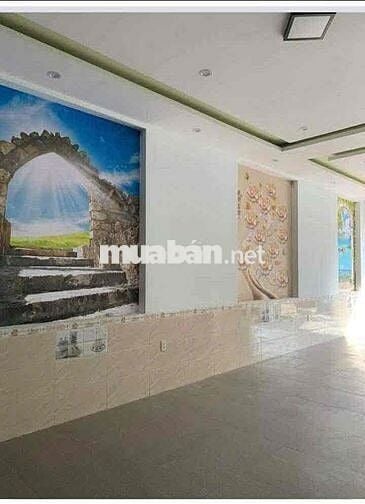 bán nhà 3 tầng MT Hoàng thị loan đoạn sầm uất chỉ 10ty5