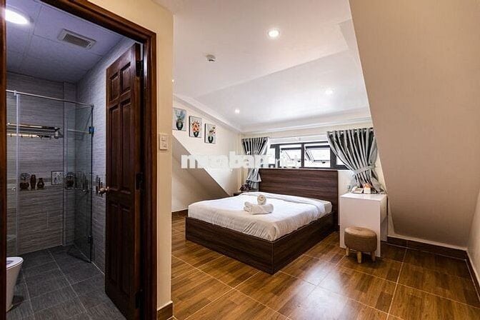 BÁN NHÀ PHỐ 13 PHÒNG KINH DOANH KHU DU LỊCH THỂ THAO P7.ĐÀ LẠT 13 TỶ 6