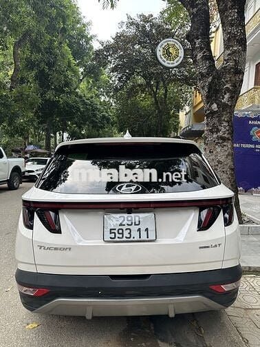 Hyundai Tucson 2023 1.6 AT Turbo - 18000 km