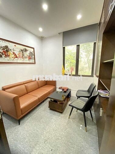 ✅ Cho Thuê Nhà HXH Hoàng Việt_8x20m_Hầm 3 Lầu_TK Dạng Văn Phòng.