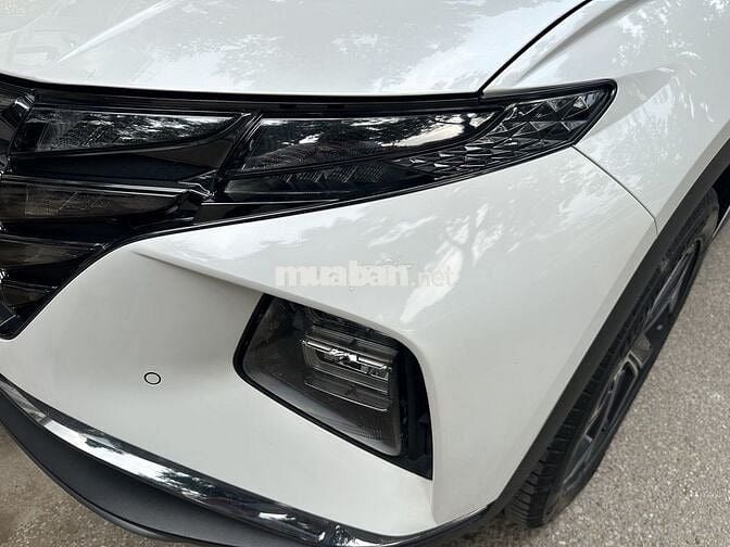 Hyundai Tucson 2023 1.6 AT Turbo - 18000 km