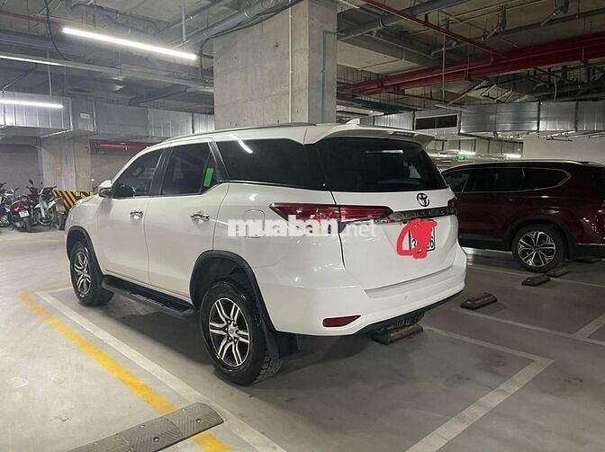 Toyota Fortuner 2020 2.4AT 4x2  - 176000 km