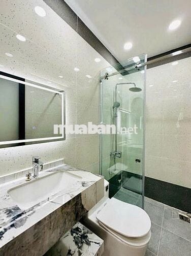 Cho thuê nhà HXH 83/2A Hoà Hưng, Phường 12, Quận 10