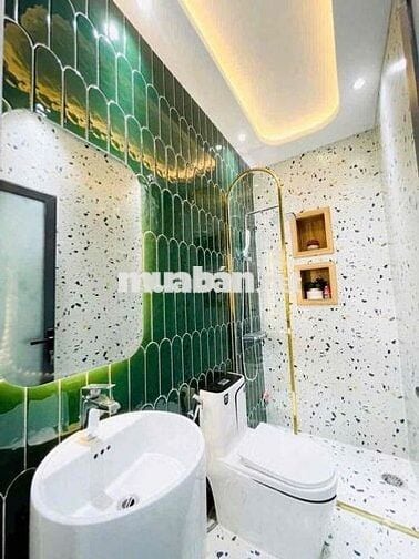 NHÀ QUẬN 10 GIÁ TỐT CHỈ 5 TỶ 950 NGAY HỒ BÁ KIỆN,P15 - 51,6M2(4,3X12)