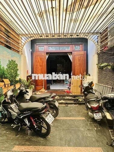 Bán Nhà Khu Vip Bên Sông 103m2 4 Tầng 4Pn-5Wc Sát Nhà Hàng Bên Sông
