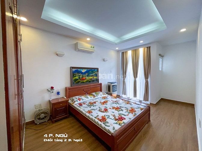 Nhà 3 tầng đường 8 m 502 Huỳnh Tấn Phát Quận 7. 8*19, 153 m2. 12,99 tỷ
