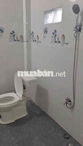 Nhà Vĩnh Tân- Tân Uyên 1/HL 401 gầnKCN Visip2.bê tông thôg 6m.nở hậu