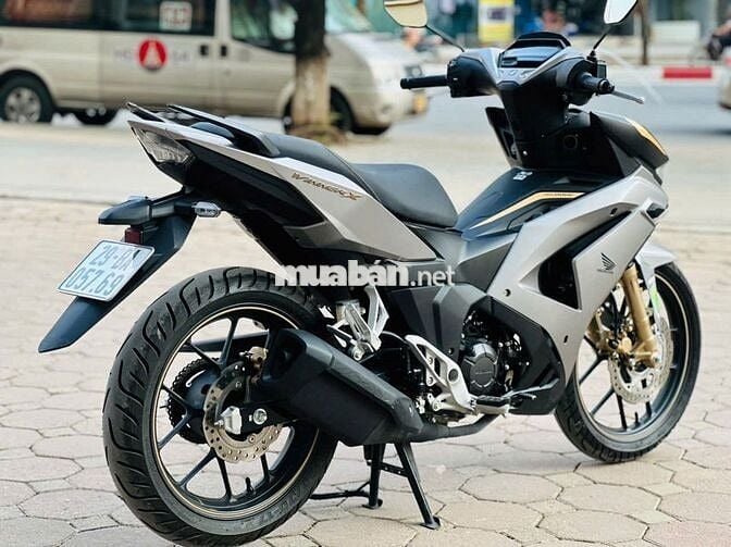 HONDA WINNER V4 XE SIÊU MỚI BIỂN 29