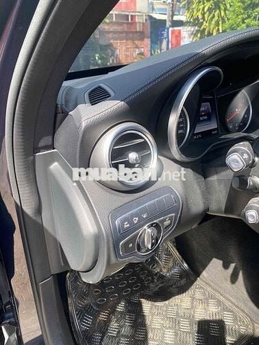 Mercedes Benz C Class 2016 C300 AMG - 90000 km