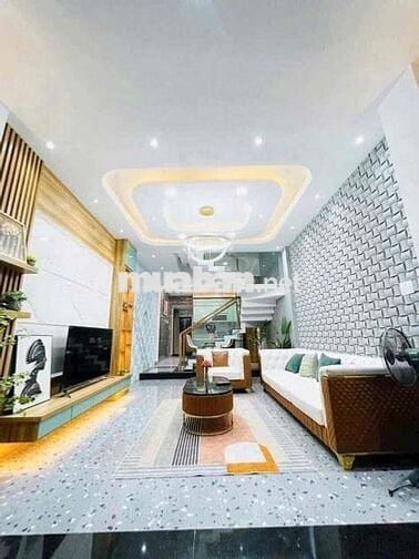 NHÀ QUẬN 10 GIÁ TỐT CHỈ 5 TỶ 950 NGAY HỒ BÁ KIỆN,P15 - 51,6M2(4,3X12)