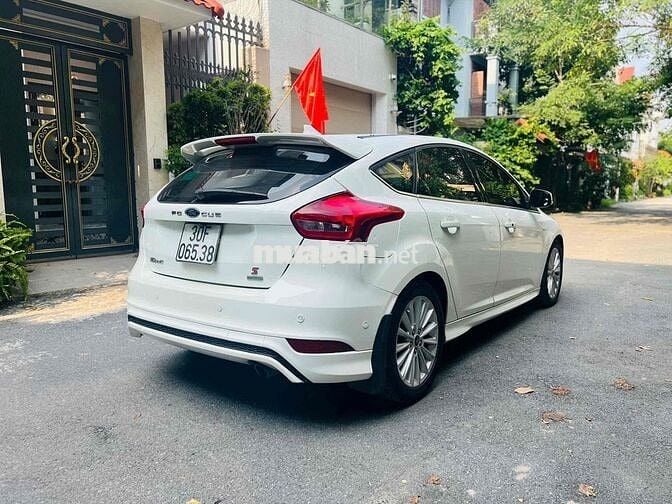 Ford Focus 2018 1.5L Ecoboost Sport - 110000 km