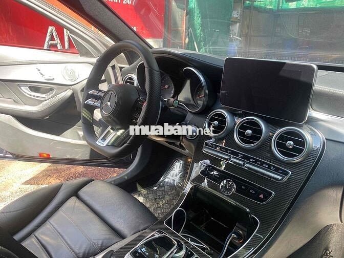 Mercedes Benz C Class 2016 C300 AMG - 90000 km