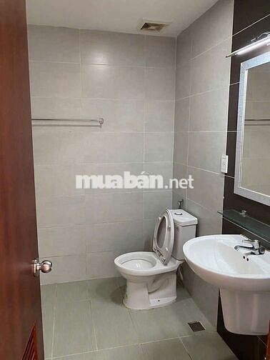 CHÍNH CHỦ CHO THUÊ CĂN HỘ CHUNG CƯ NGỌC PHƯƠNG NAM 3 PHÒNG NGỦ 118M2