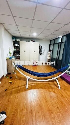 709TT : Nhà nhỏ Thủ Đức , không quy hoạch , lộ giới