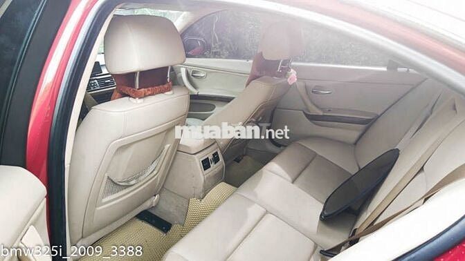 BMW 325i 2009 gia đình