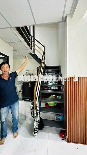 709TT : Nhà nhỏ Thủ Đức , không quy hoạch , lộ giới