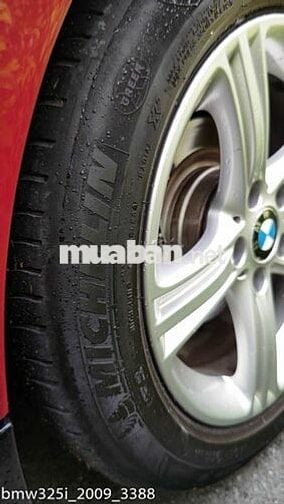 BMW 325i 2009 gia đình