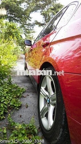 BMW 325i 2009 gia đình