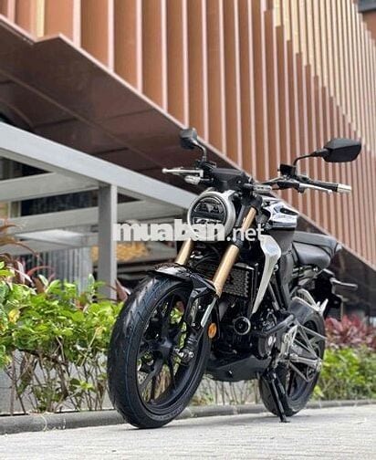 Honda CB 300R 2022