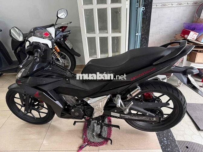 cần bán xe winer ko trầy xướt quận 6