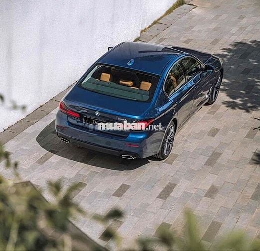 BMW 5 Series 520i Ưu Đãi Cực Khủng !!! 🔥🔥🔥