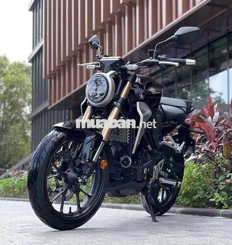 Honda CB 300R 2022