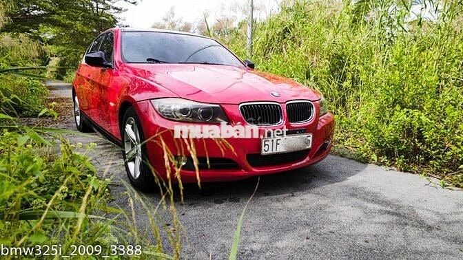BMW 325i 2009 gia đình