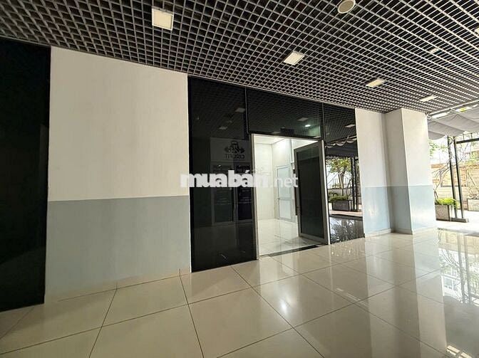 Cho thuê shophouse tại Lý Thường Kiệt, 28 triệu, 100m2