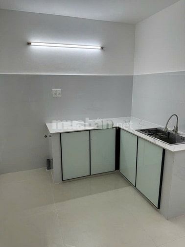 Cho thuê nhà mặt tiền đường 281 Lý Thường Kiệt, P.15, Q.11 giá 27tr