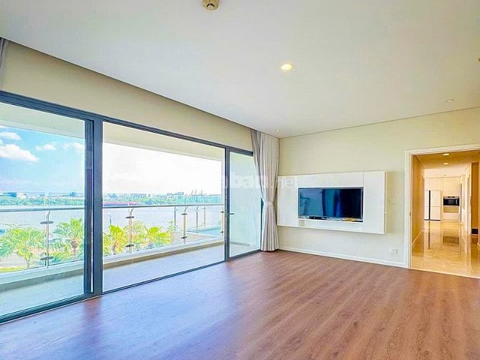 Bán Căn hộ Sân vườn tại Diamond Island view sông gồm 4 phòng ngủ 233m2