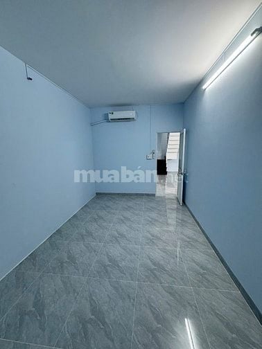 Nhà mặt tiền hẻm 6m, oto ngủ trong nhà ở Lê Văn Lương