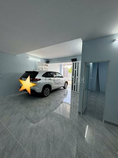 Nhà mặt tiền hẻm 6m, oto ngủ trong nhà ở Lê Văn Lương