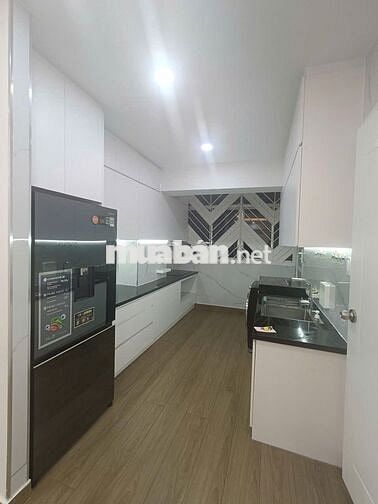 Cần bán  căn hộ H3 - Hoàng Diệu , Q4 Diện tích