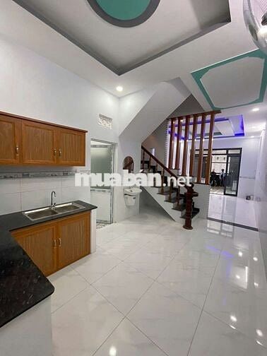 Bán nhà Mỹ Hạnh Nam 75m² giá 395tr gần KCN Xuyên Á giáp Hóc Môn