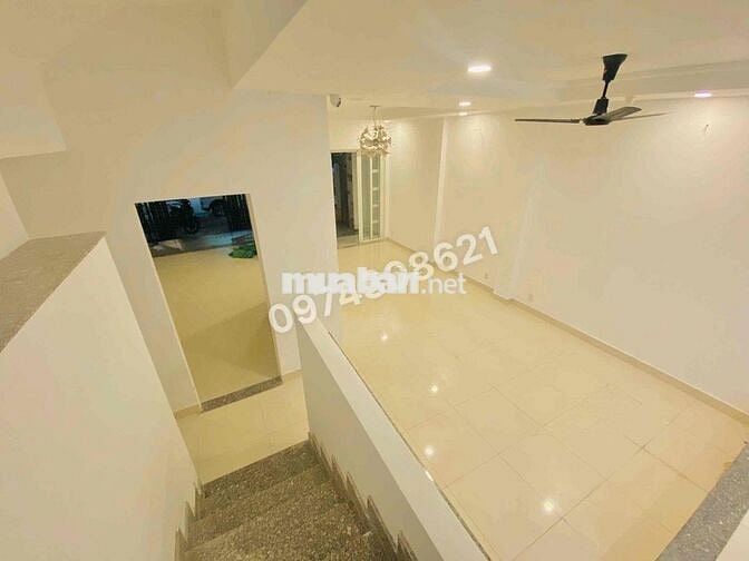 CHO THUÊ NHÀ NGUYÊN CĂN 3 TẦNG 6x15M MẶT TIỀN ĐƯỜNG SỐ P.TÂN PHONG Q7